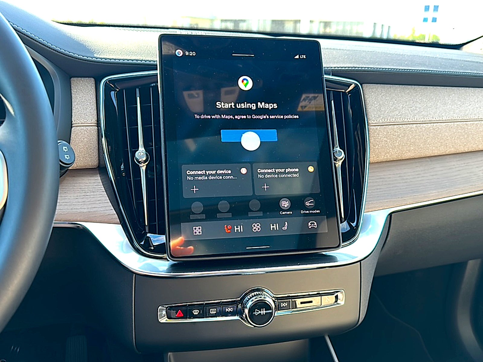 2026 Volvo XC90 Plug-In Hybrid Plus, T8 AWD, Electric/Gasoline, Bright, 7 Seats