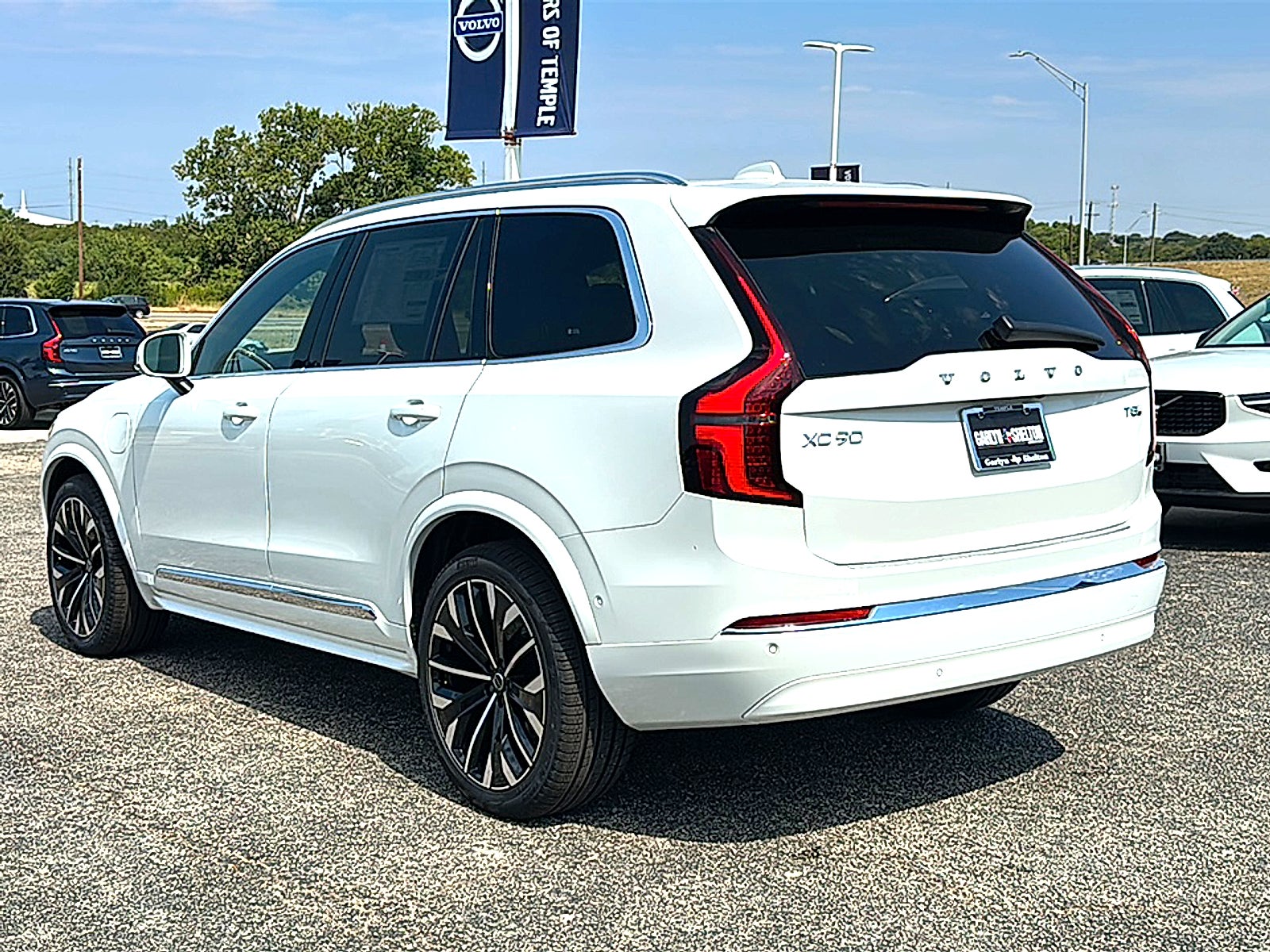 2026 Volvo XC90 Plug-In Hybrid Plus, T8 AWD, Electric/Gasoline, Bright, 7 Seats