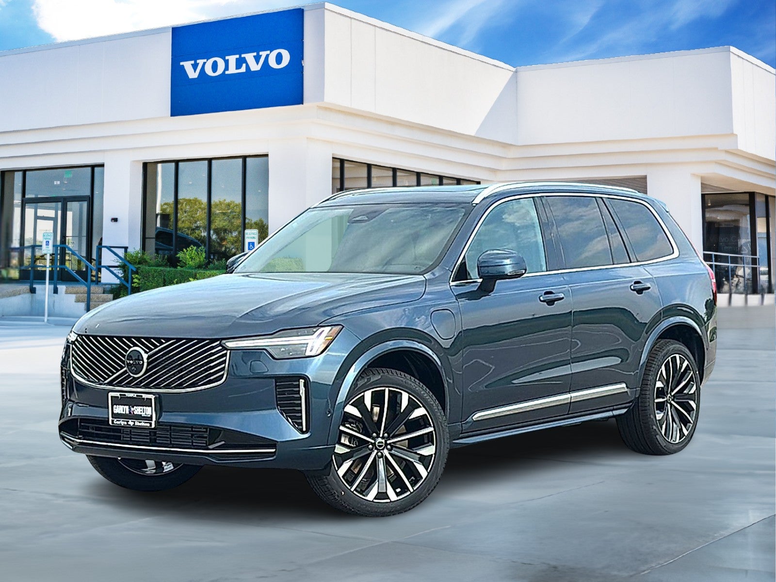 2026 Volvo XC90 Plug-In Hybrid Plus, T8 AWD, Electric/Gasoline, Bright, 7 Seats