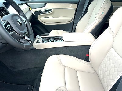 2026 Volvo XC90 Plug-In Hybrid Plus, T8 AWD, Electric/Gasoline, Bright, 7 Seats