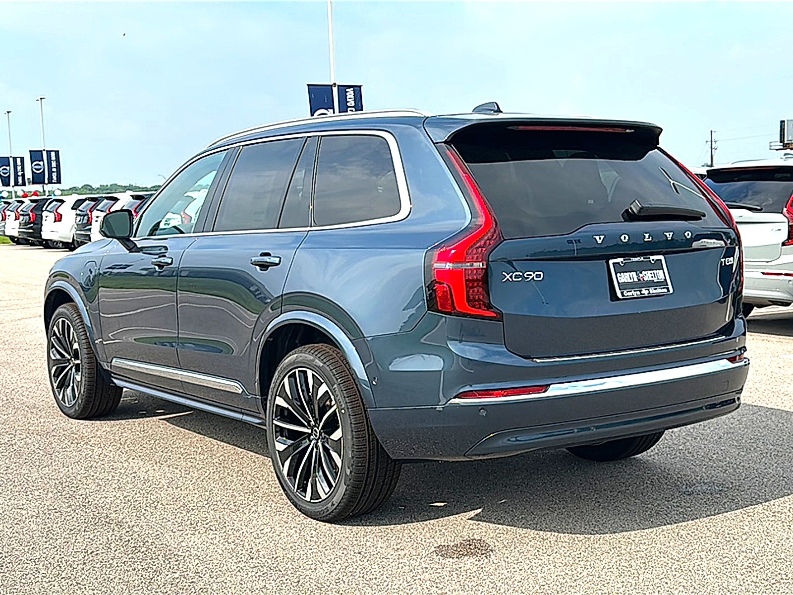 2026 Volvo XC90 Plug-In Hybrid Plus, T8 AWD, Electric/Gasoline, Bright, 7 Seats