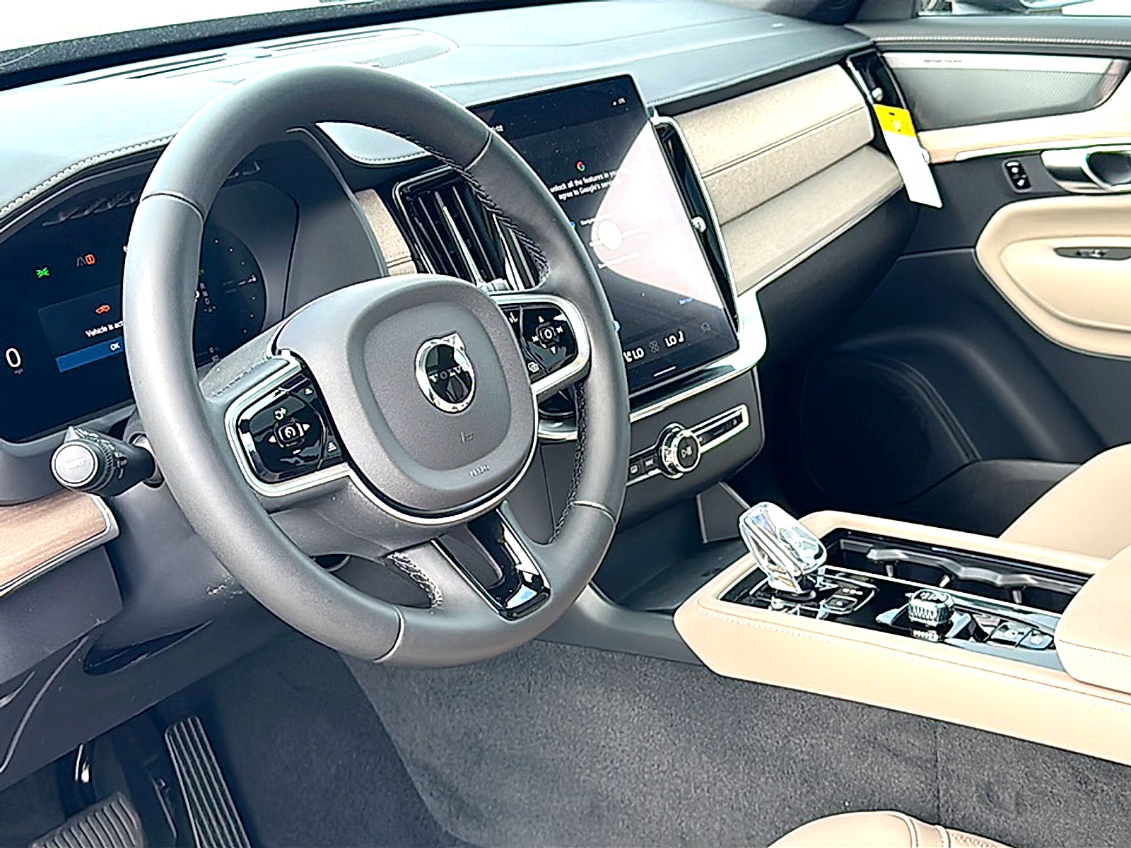 2026 Volvo XC90 Plug-In Hybrid Plus, T8 AWD, Electric/Gasoline, Bright, 7 Seats