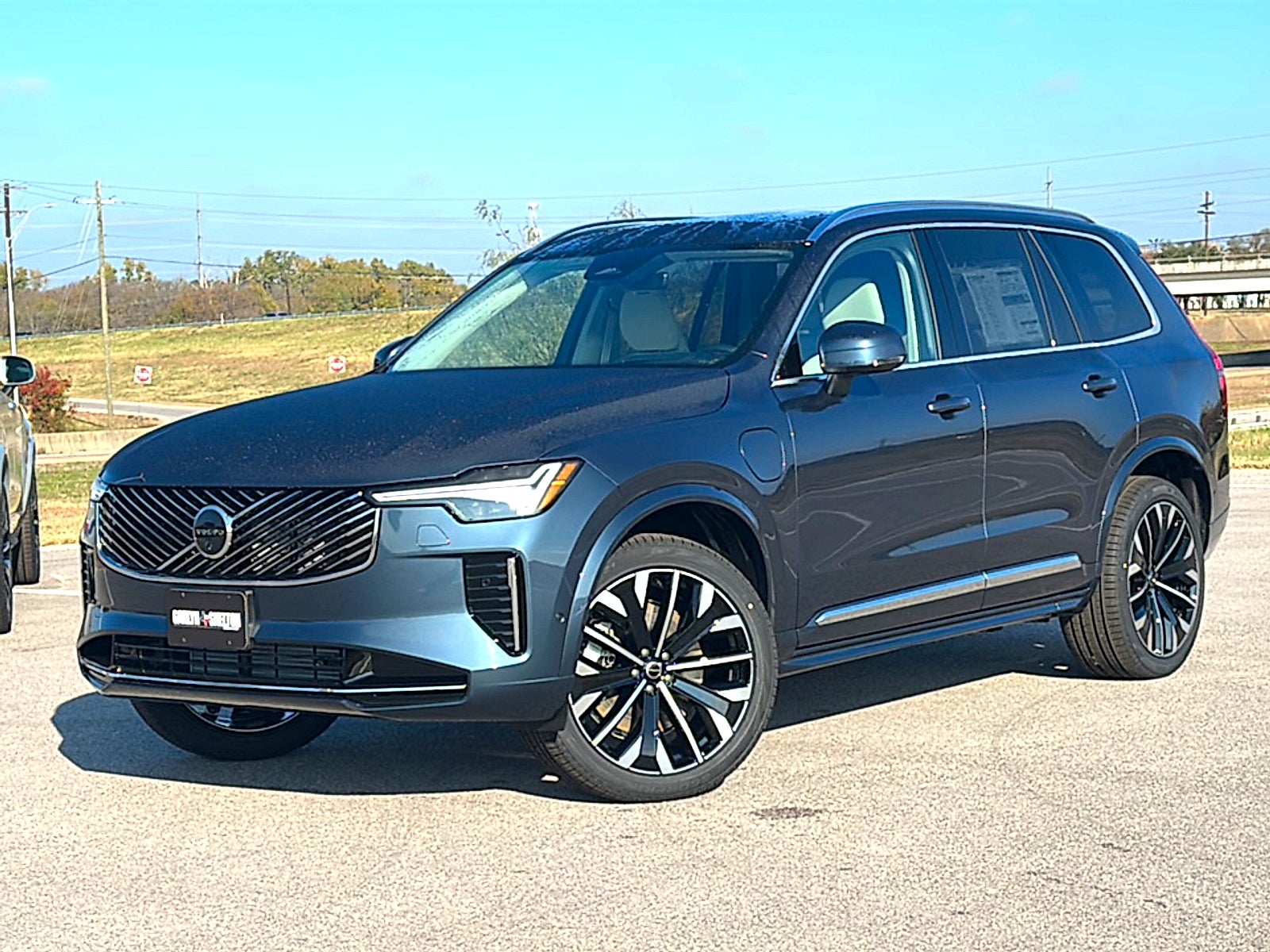 2026 Volvo XC90 Plug-In Hybrid T8 Ultra 7-Seater