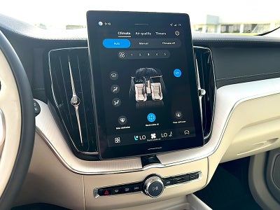 2026 Volvo XC60 Plug-In Hybrid T8 Ultra