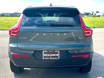 2026 Volvo XC40 B4 Plus