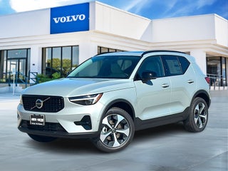 2026 Volvo XC40 Plus, B5 AWD Gas (mild hybrid), Dark