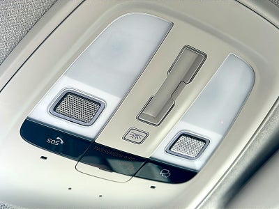 2026 Volvo XC40 Plus, B5 AWD Gas (mild hybrid), Dark