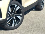 2026 Volvo XC40 Ultra, B5 AWD Gas (mild hybrid), Dark
