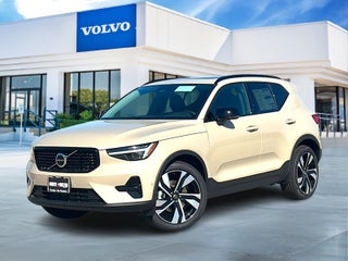2026 Volvo XC40 Ultra, B5 AWD Gas (mild hybrid), Dark