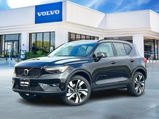 2026 Volvo XC40 Ultra, B5 AWD Gas (mild hybrid), Dark