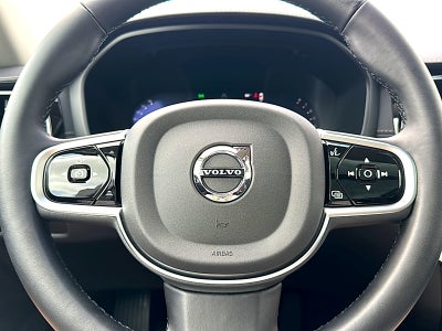 2026 Volvo V60 Cross Country Ultra, B5 AWD Gas (mild hybrid)