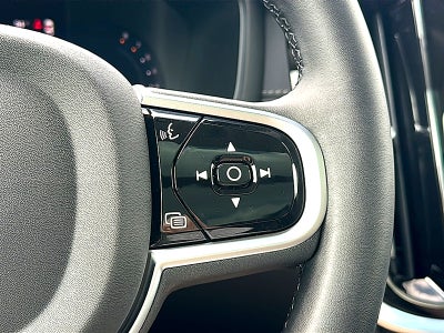2026 Volvo V60 Cross Country Ultra, B5 AWD Gas (mild hybrid)