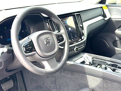 2026 Volvo V60 Cross Country Ultra, B5 AWD Gas (mild hybrid)