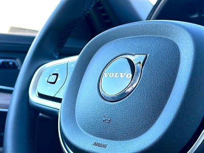 2026 Volvo XC90 Plus, B5 AWD Gas (mild hybrid), Gasoline, Bright, 7 Seats