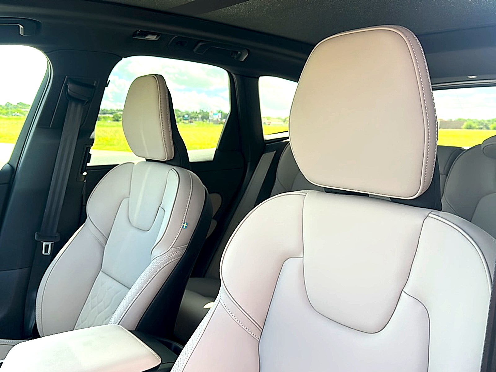 2026 Volvo XC60 B5 Core