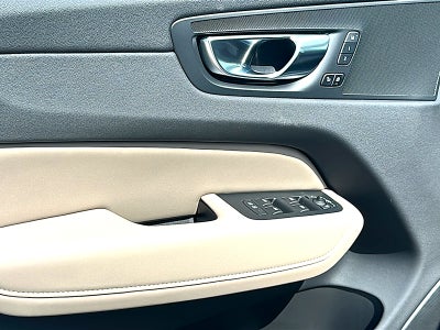 2026 Volvo XC60 B5 Core