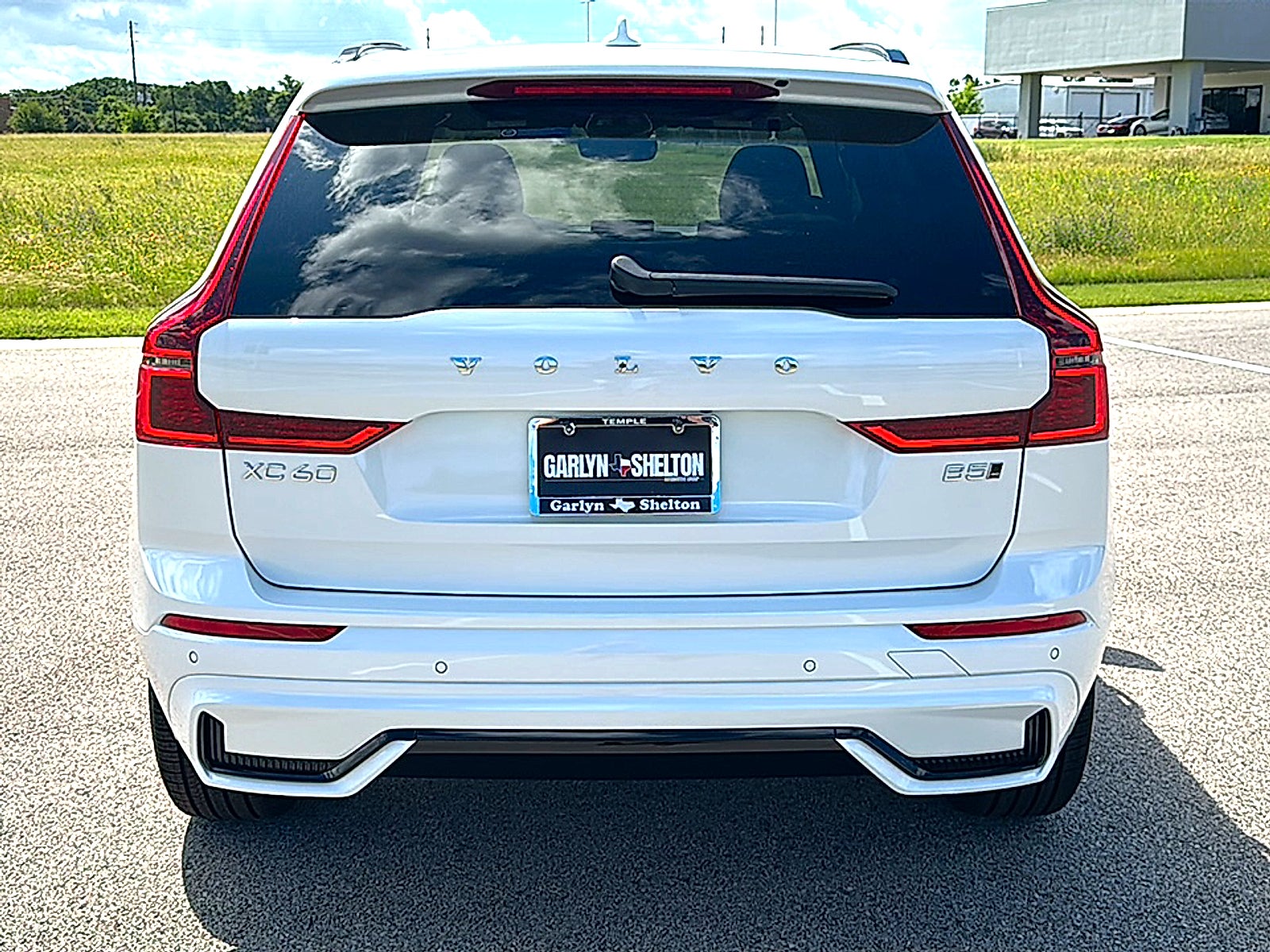 2026 Volvo XC60 B5 Core