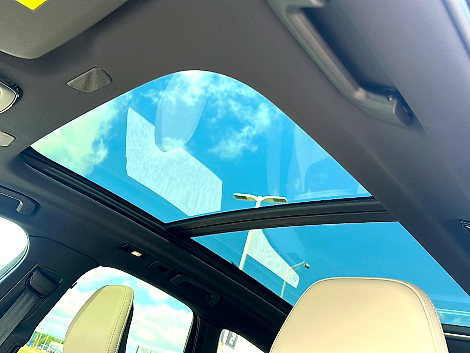 2026 Volvo XC60 B5 Core