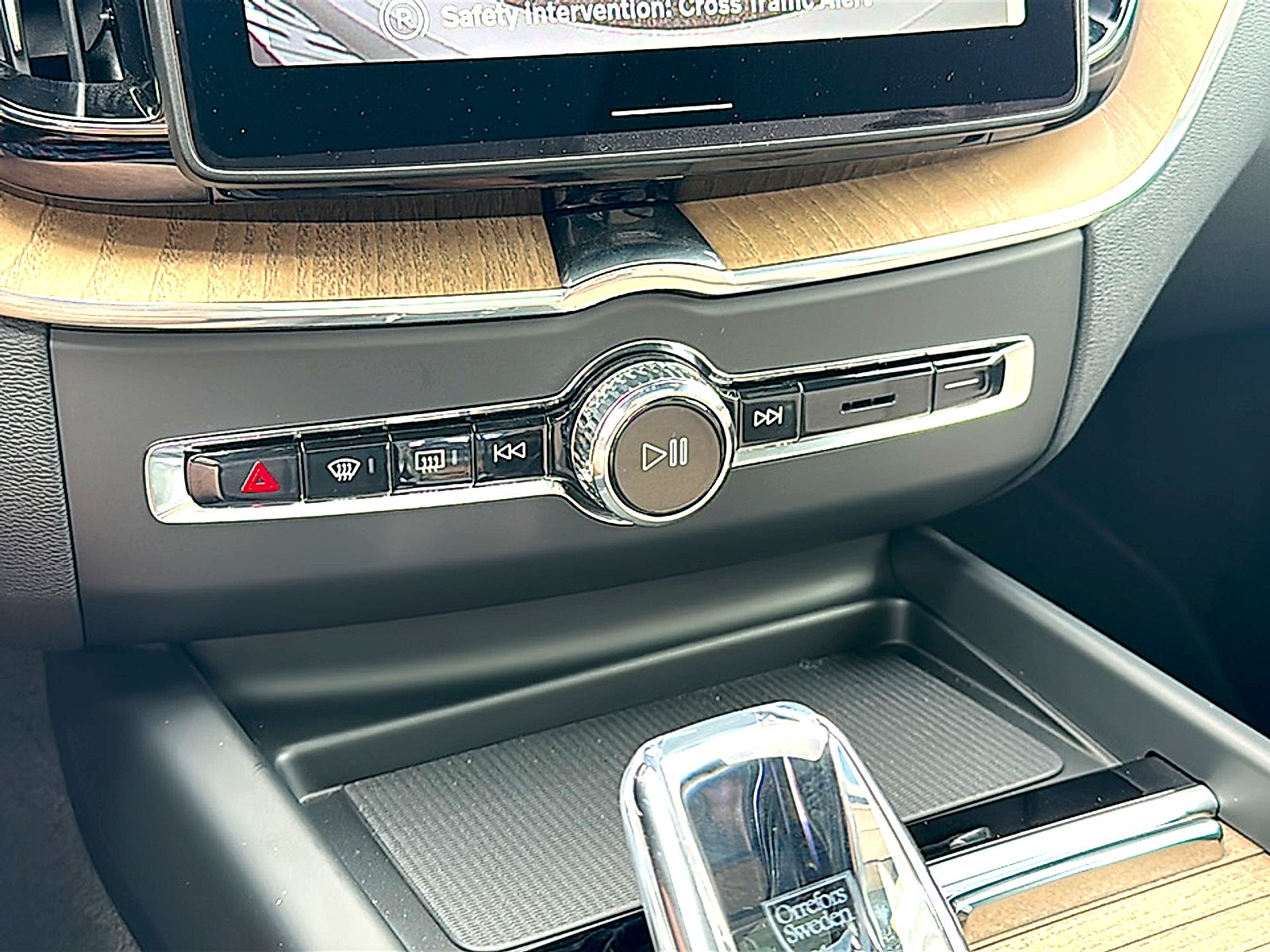 2026 Volvo XC60 B5 Core