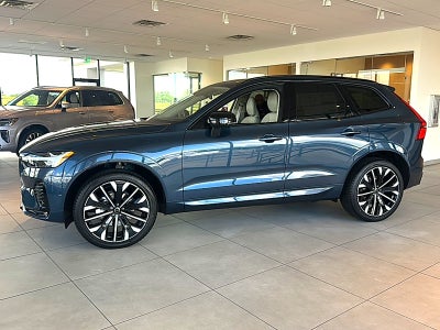 2026 Volvo XC60 B5 Ultra