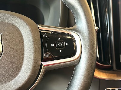 2027 Volvo XC60 Plus