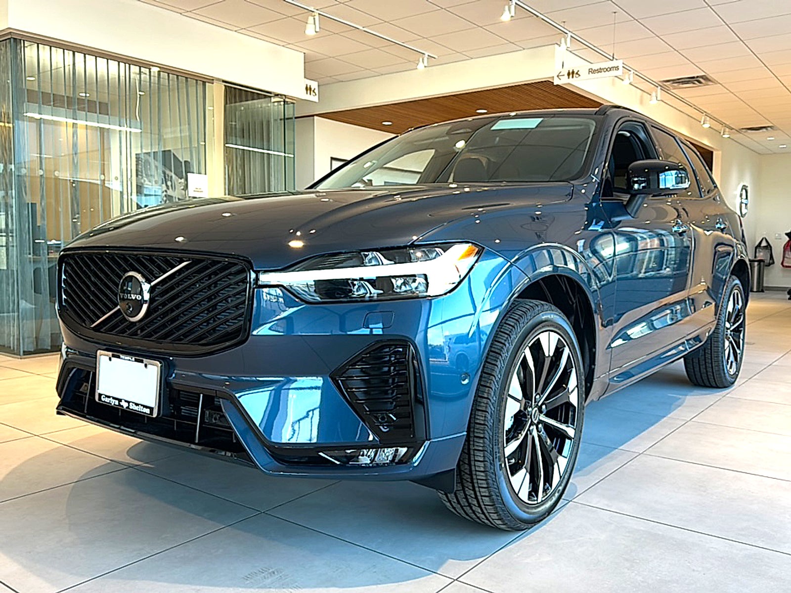 2027 Volvo XC60 Plus