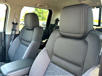 2027 Nissan Frontier Crew Cab SV