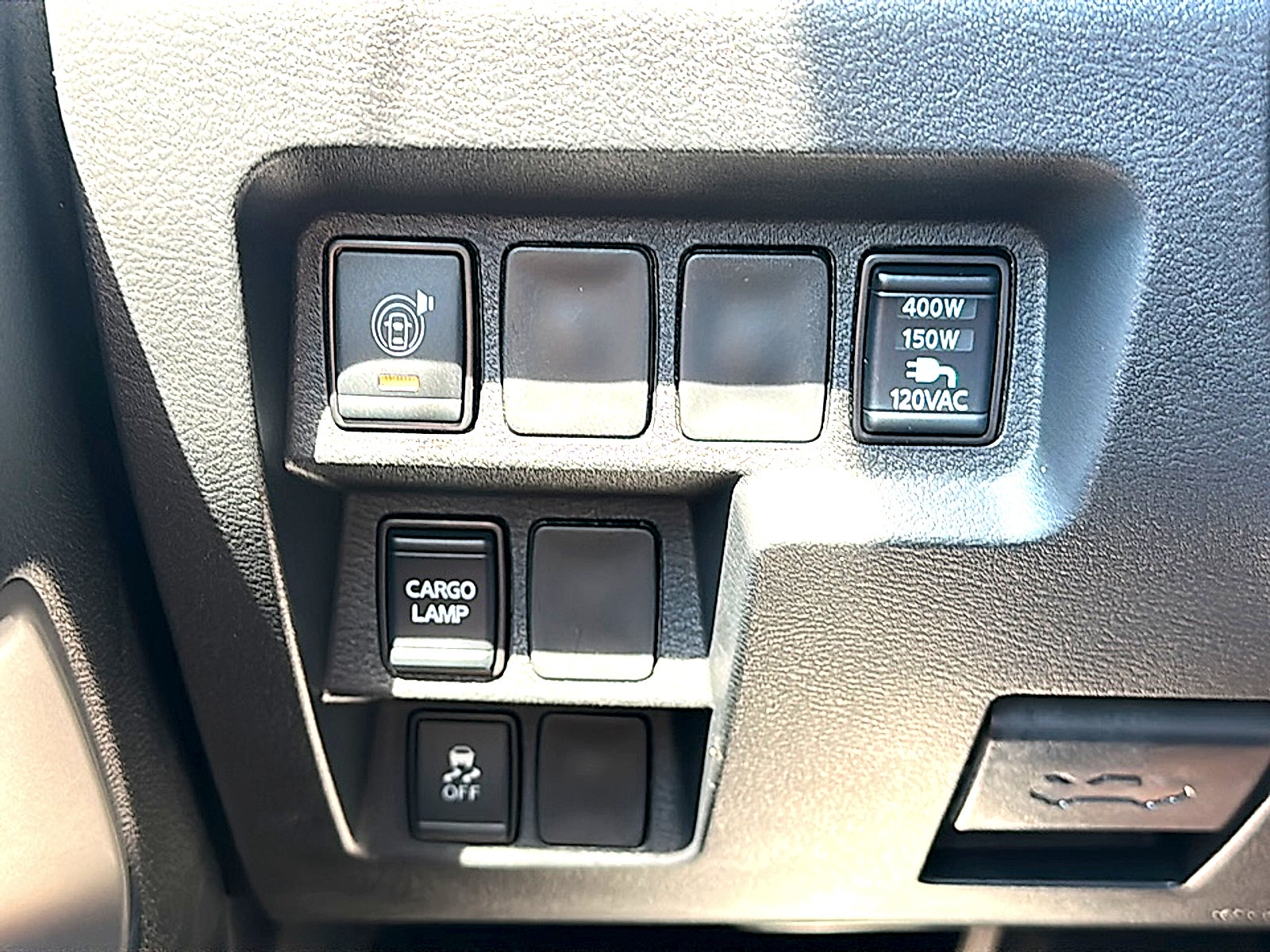 2027 Nissan Frontier Crew Cab SV