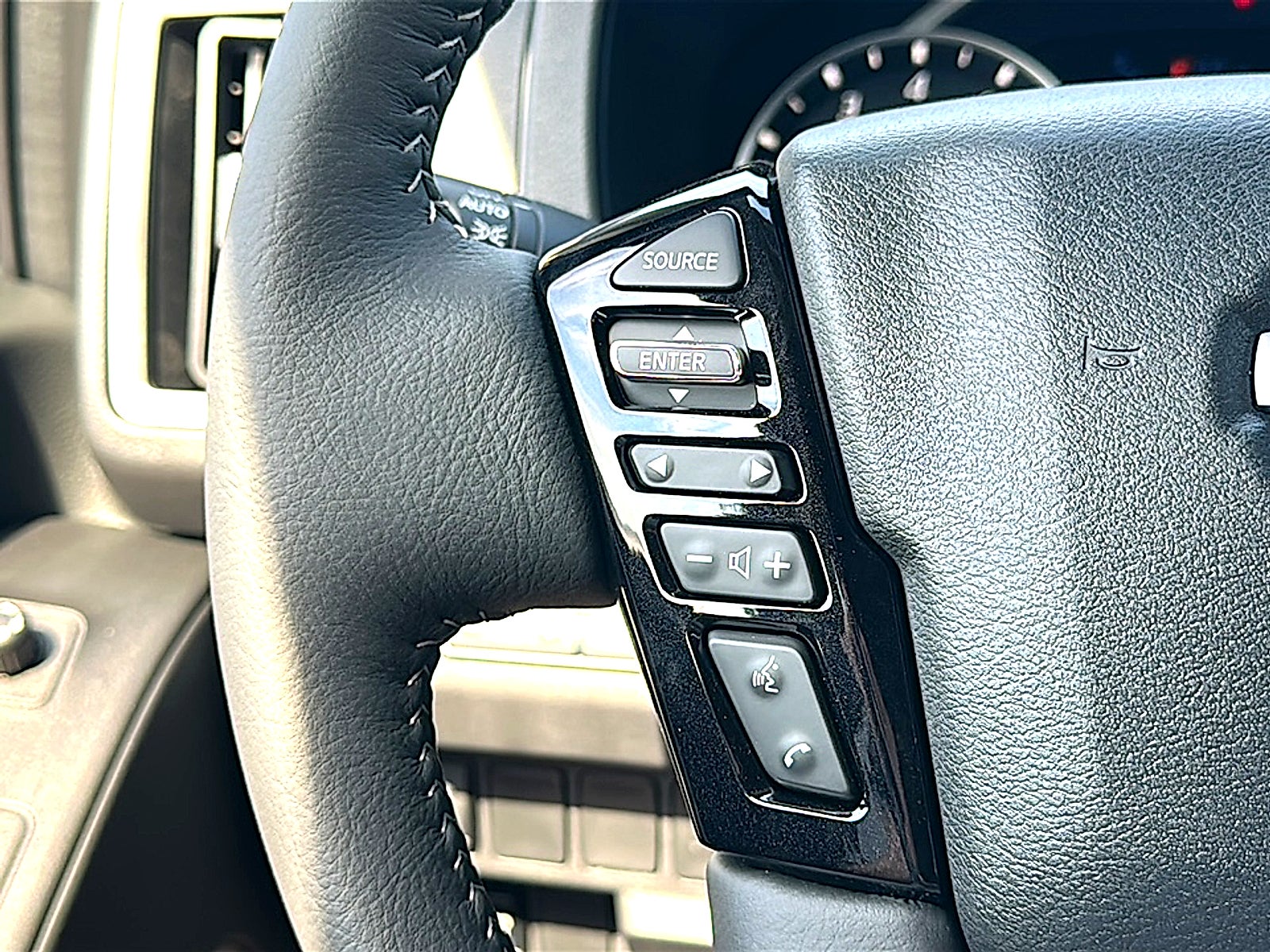 2027 Nissan Frontier Crew Cab SV
