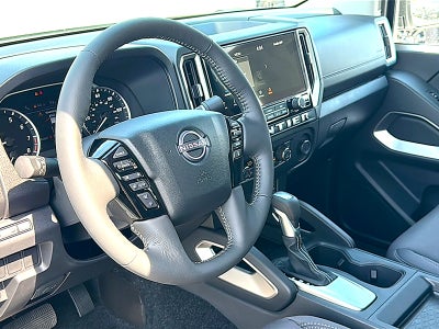 2027 Nissan Frontier Crew Cab SV