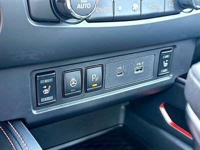 2027 Nissan Frontier Crew Cab PRO-X®
