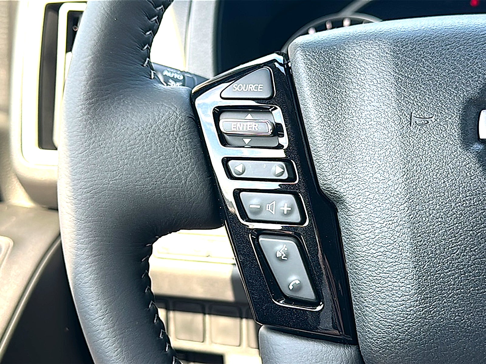 2027 Nissan Frontier Crew Cab SV
