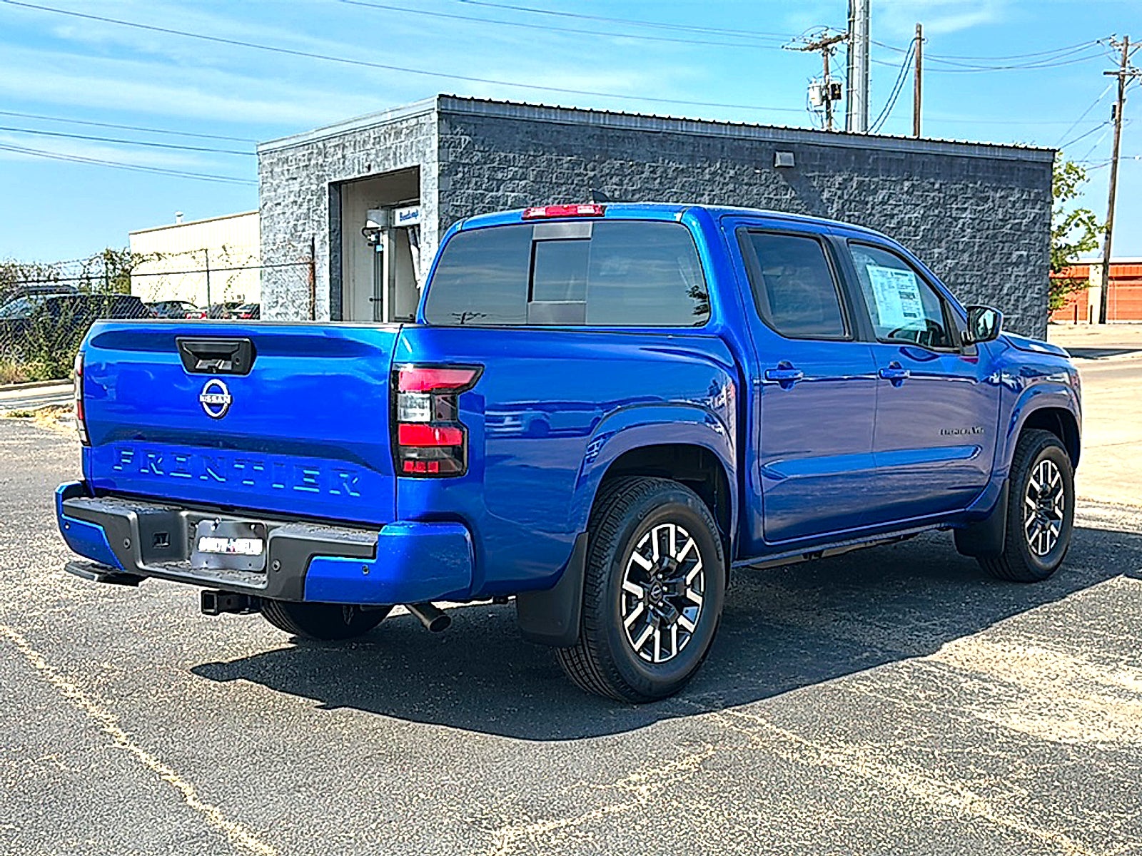 2027 Nissan Frontier Crew Cab SV