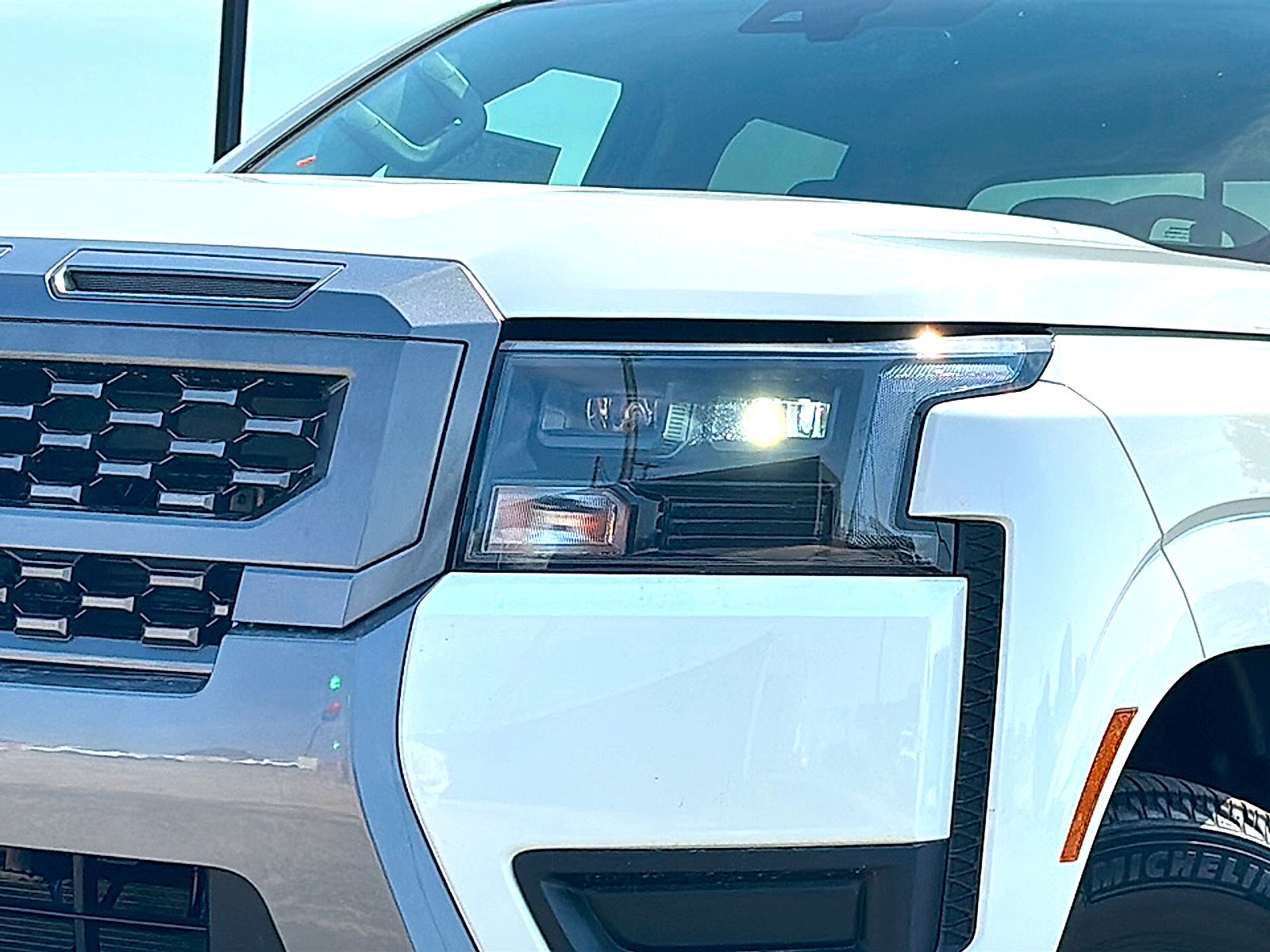 2027 Nissan Frontier Crew Cab SV