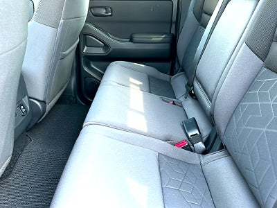 2027 Nissan Frontier Crew Cab SV