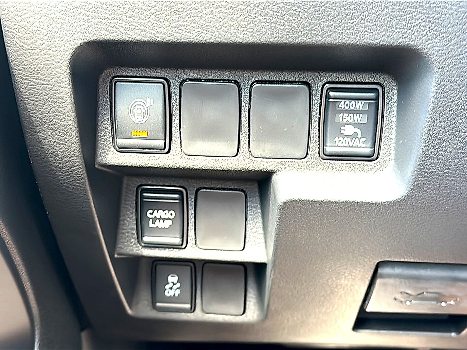 2027 Nissan Frontier Crew Cab SV
