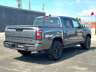 2027 Nissan Frontier Crew Cab SV