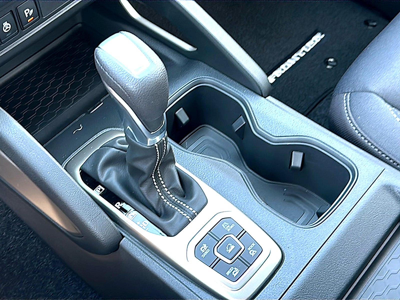2027 Nissan Frontier Crew Cab SV