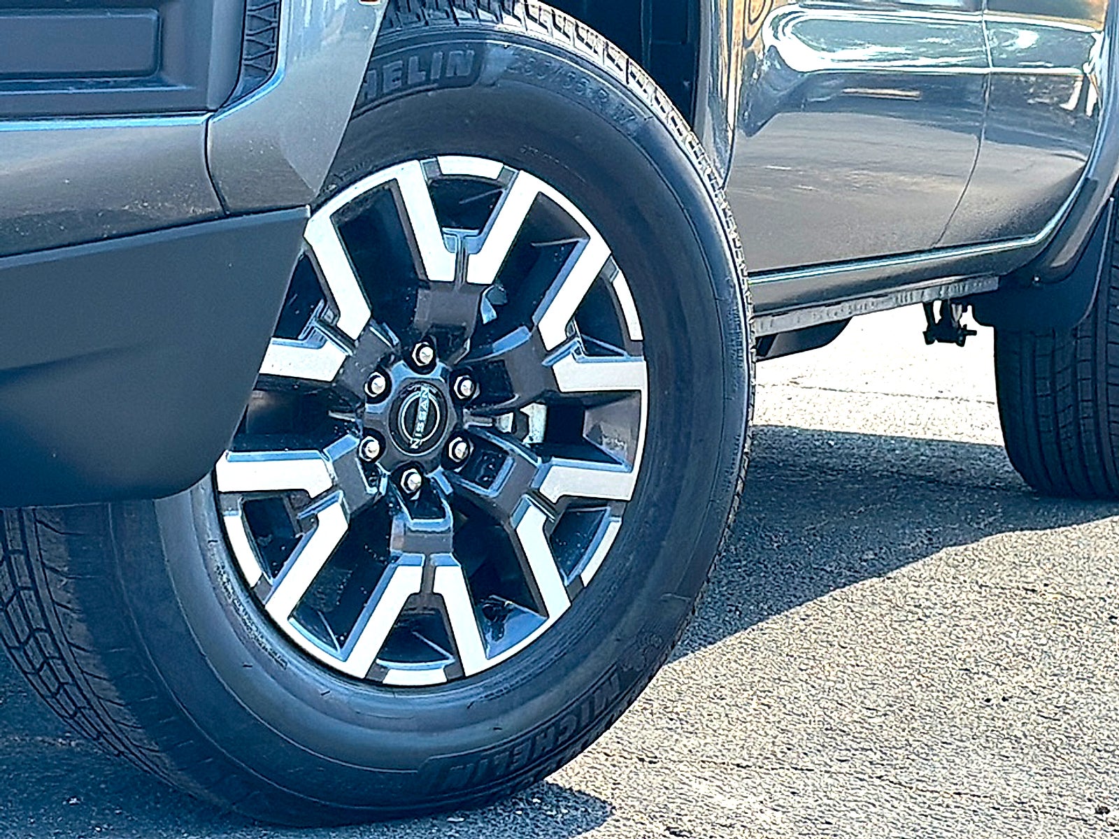 2027 Nissan Frontier Crew Cab SV