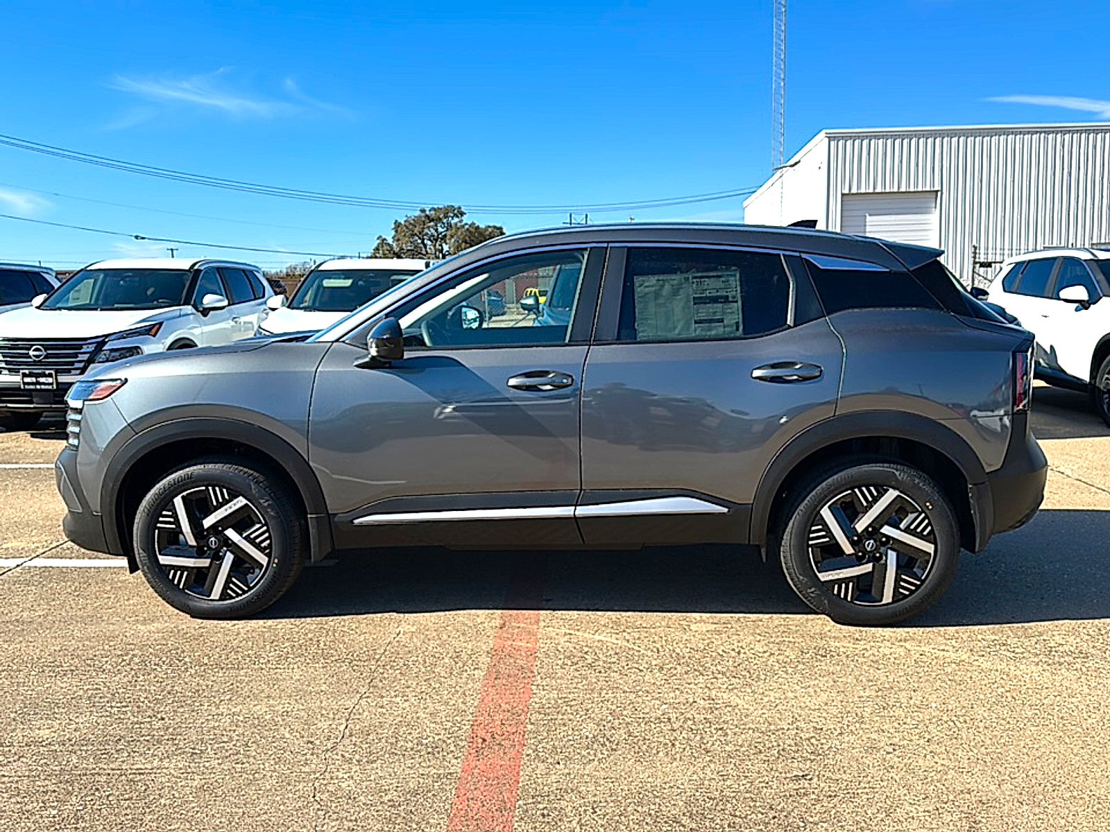 2026 Nissan Kicks SV
