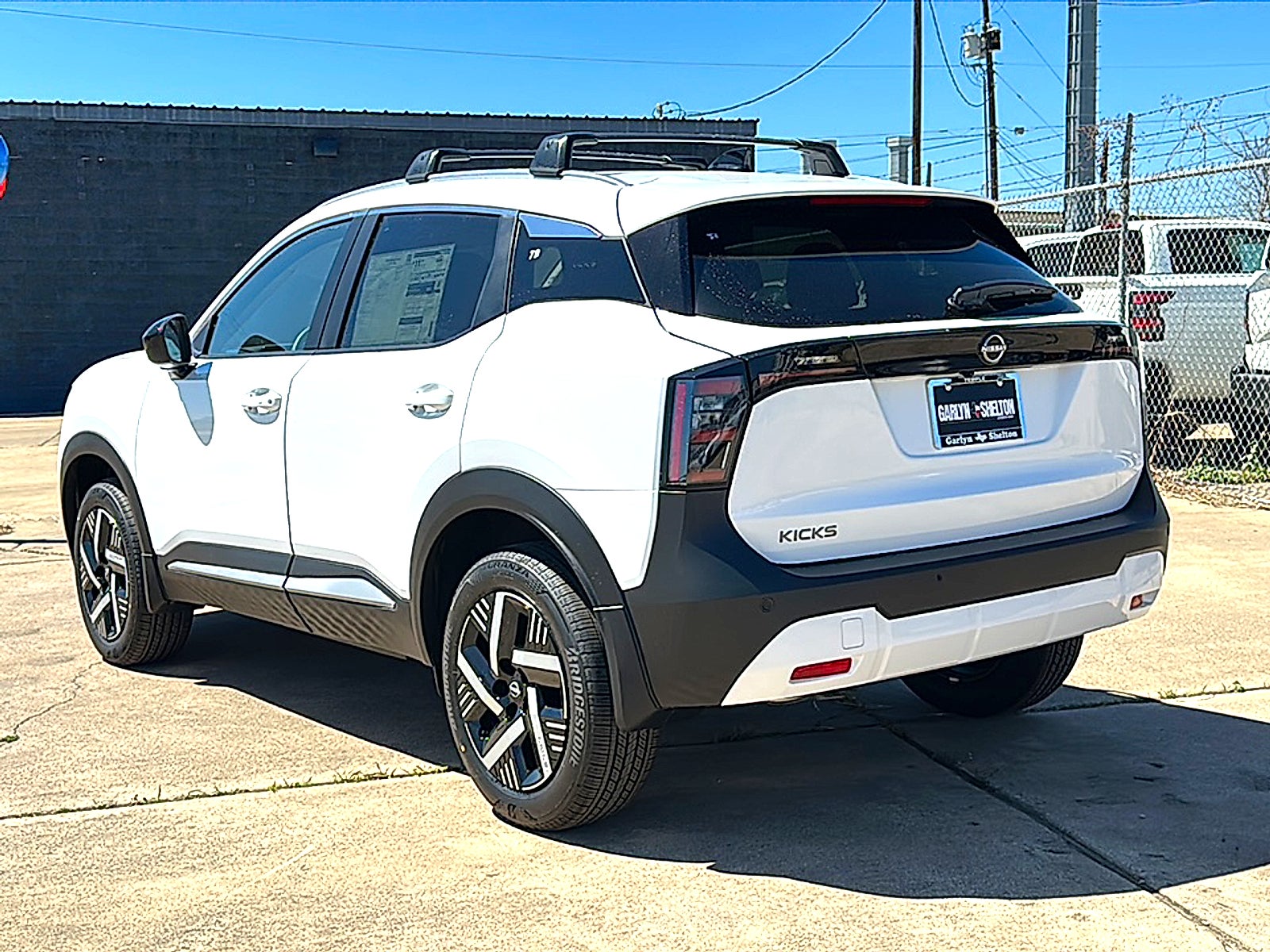 2026 Nissan Kicks SV