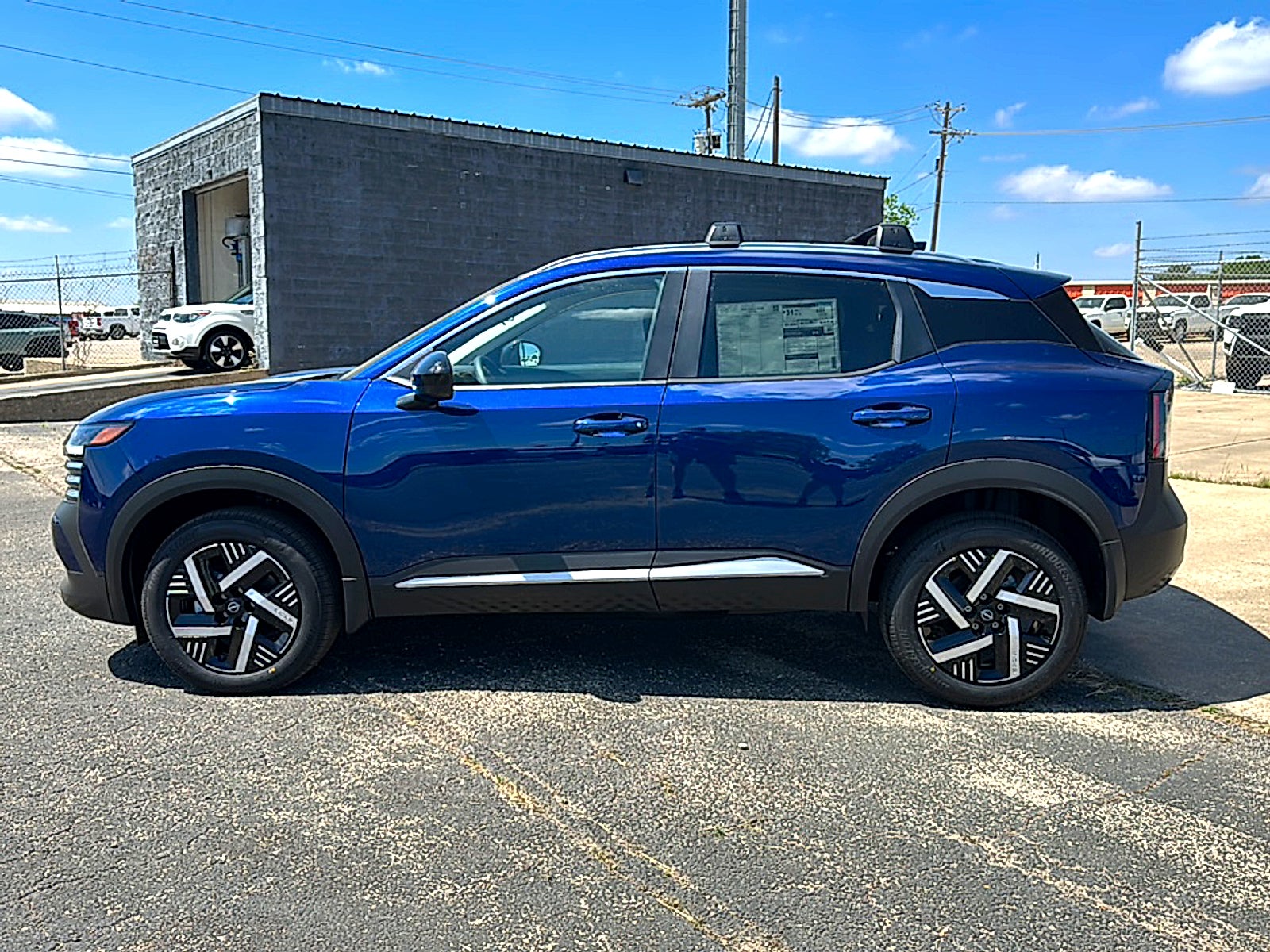 2026 Nissan Kicks SV