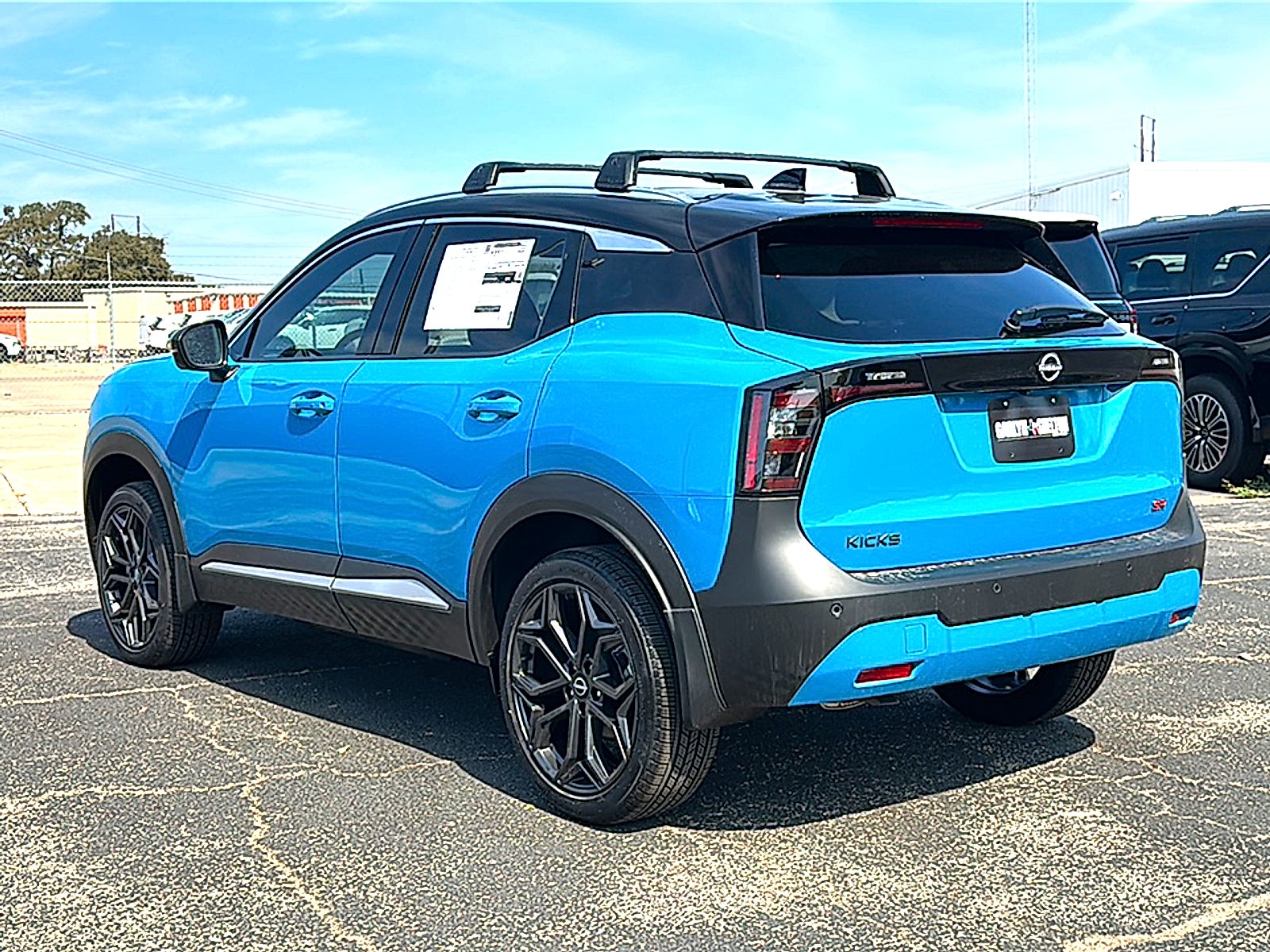 2026 Nissan Kicks SR