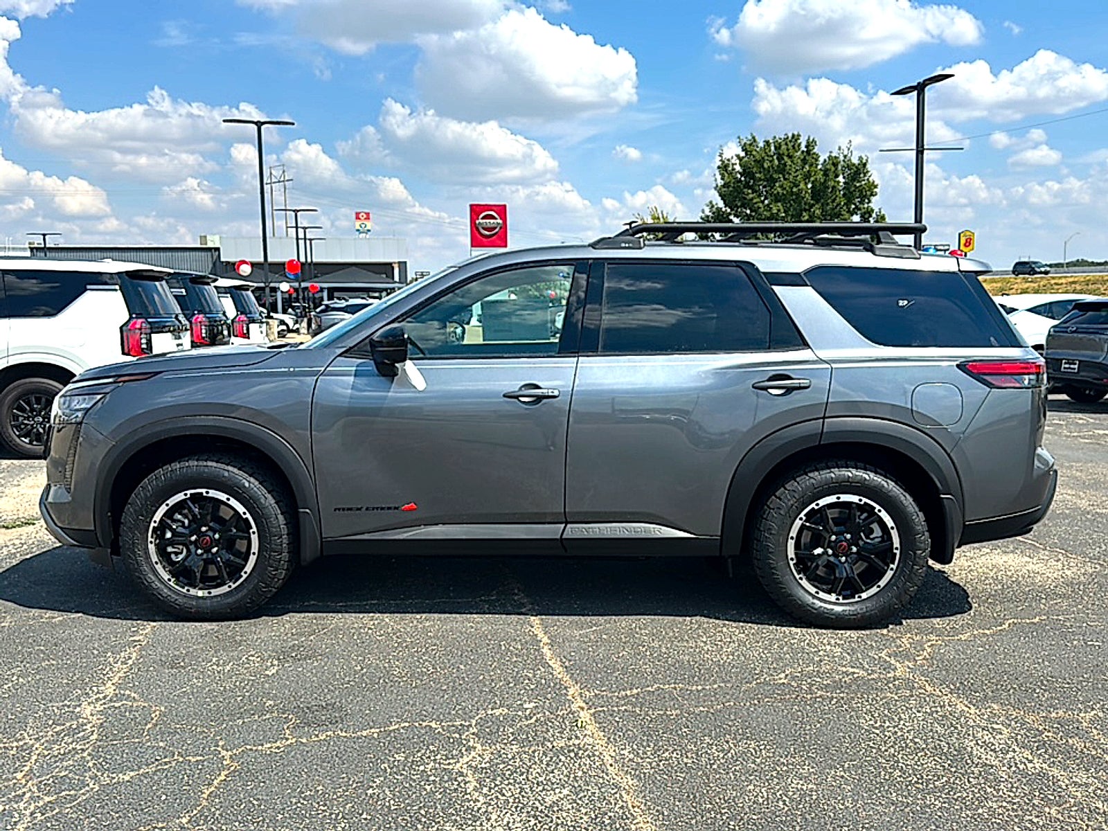 2026 Nissan Pathfinder Rock Creek®