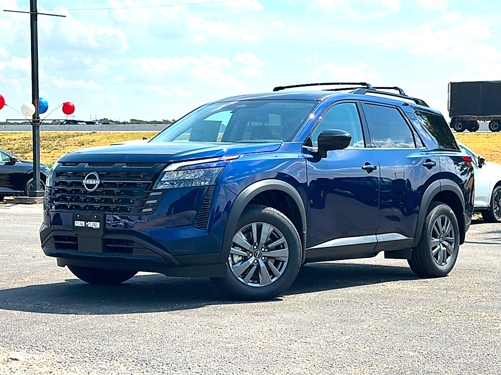 2026 Nissan Pathfinder SV