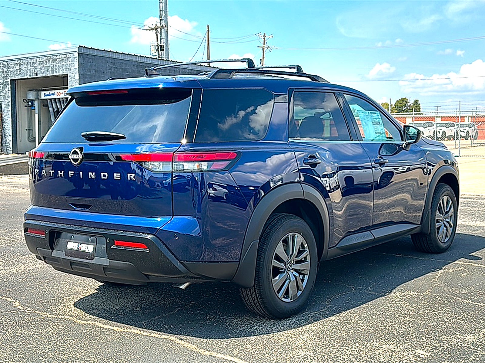 2026 Nissan Pathfinder SV