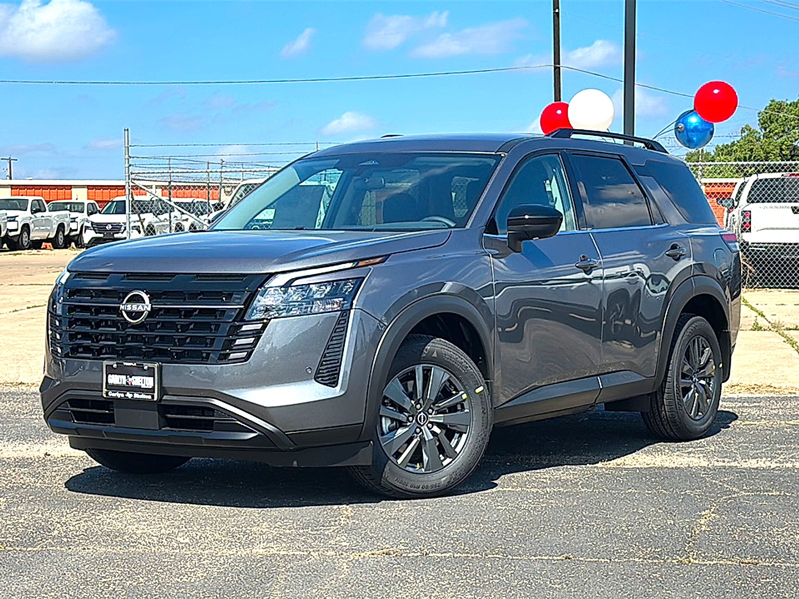 2026 Nissan Pathfinder SV