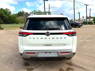 2024 Nissan Pathfinder SL FWD