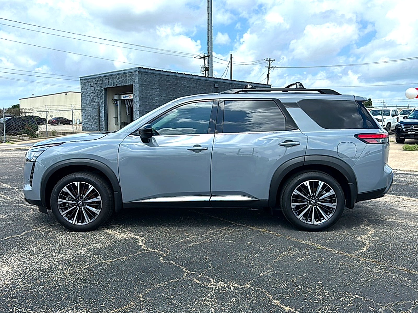 2026 Nissan Pathfinder Platinum