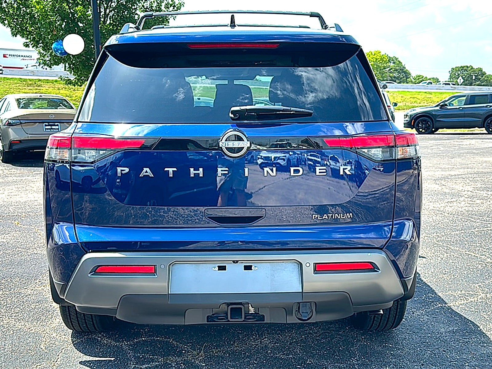 2026 Nissan Pathfinder Platinum